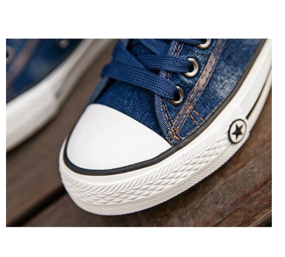 Navy Canvas Stripe Sole Trainers