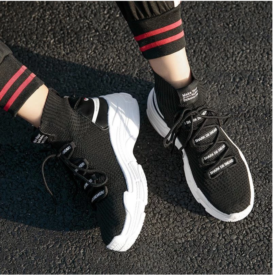 CE Shark Unisex Sneakers