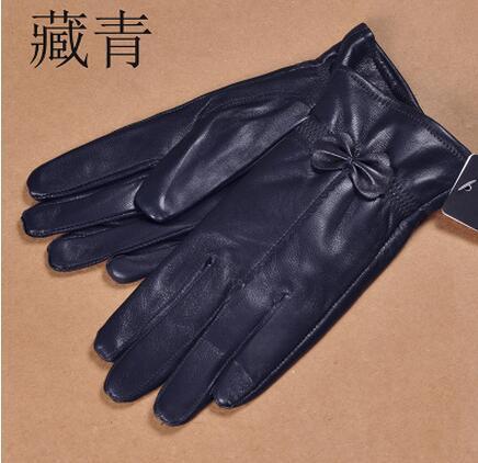 Women's Windproof Warm Sheepskin Gloves